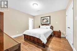 15 SILVER MAPLE DRIVE Hamilton