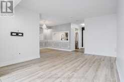 811 - 285 ENFIELD PLACE S Mississauga