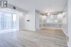 811 - 285 ENFIELD PLACE S Mississauga