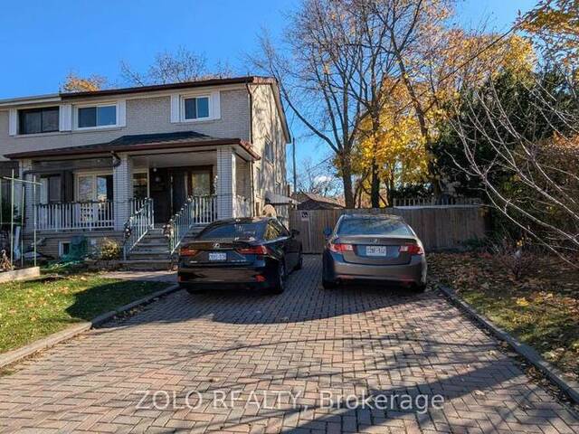 116 COMBERMERE DRIVE Toronto Ontario