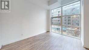 414 - 1787 ST. CLAIR AVENUE W Toronto