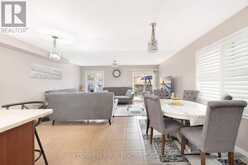 18 MEADOWHAWK TRAIL Bradford/West Gwillimbury