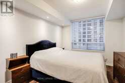 524 - 5233 DUNDAS STREET W Toronto