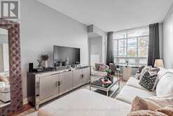 210 - 2369 MAJOR MACKENZIE DRIVE W Vaughan