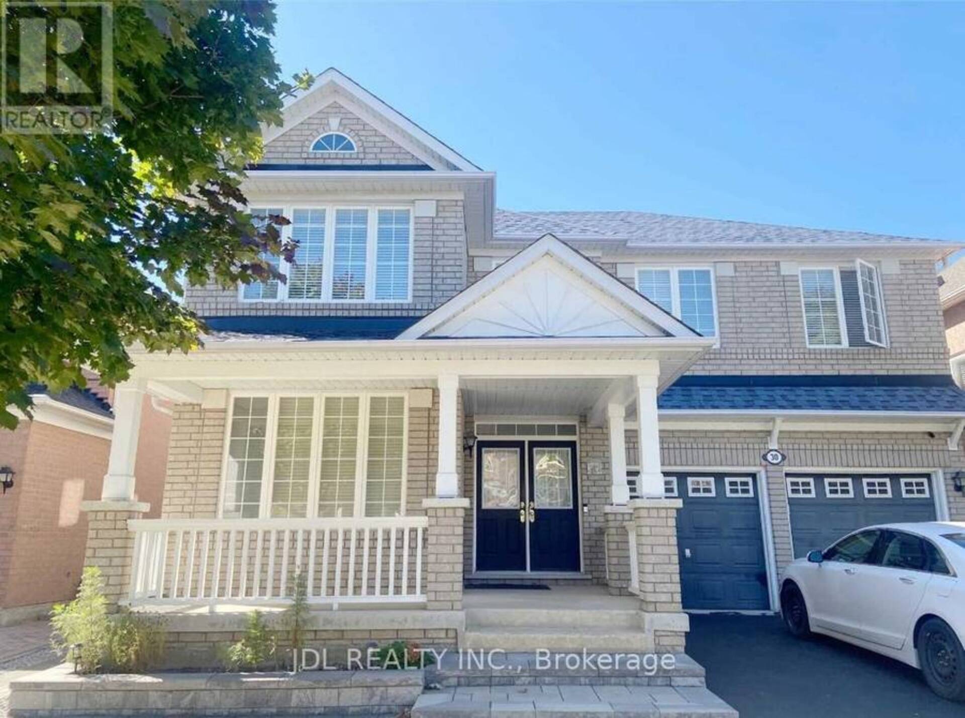 30 BAINTREE STREET Markham