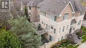 22 - 189 LA ROSE AVENUE Toronto