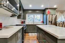 208 GLEN OAK DRIVE E Oakville