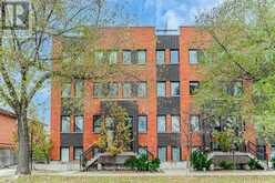 57 - 68 WINSTON PARK BOULEVARD Toronto