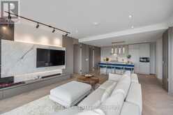 504 - 346 DAVENPORT ROAD Toronto