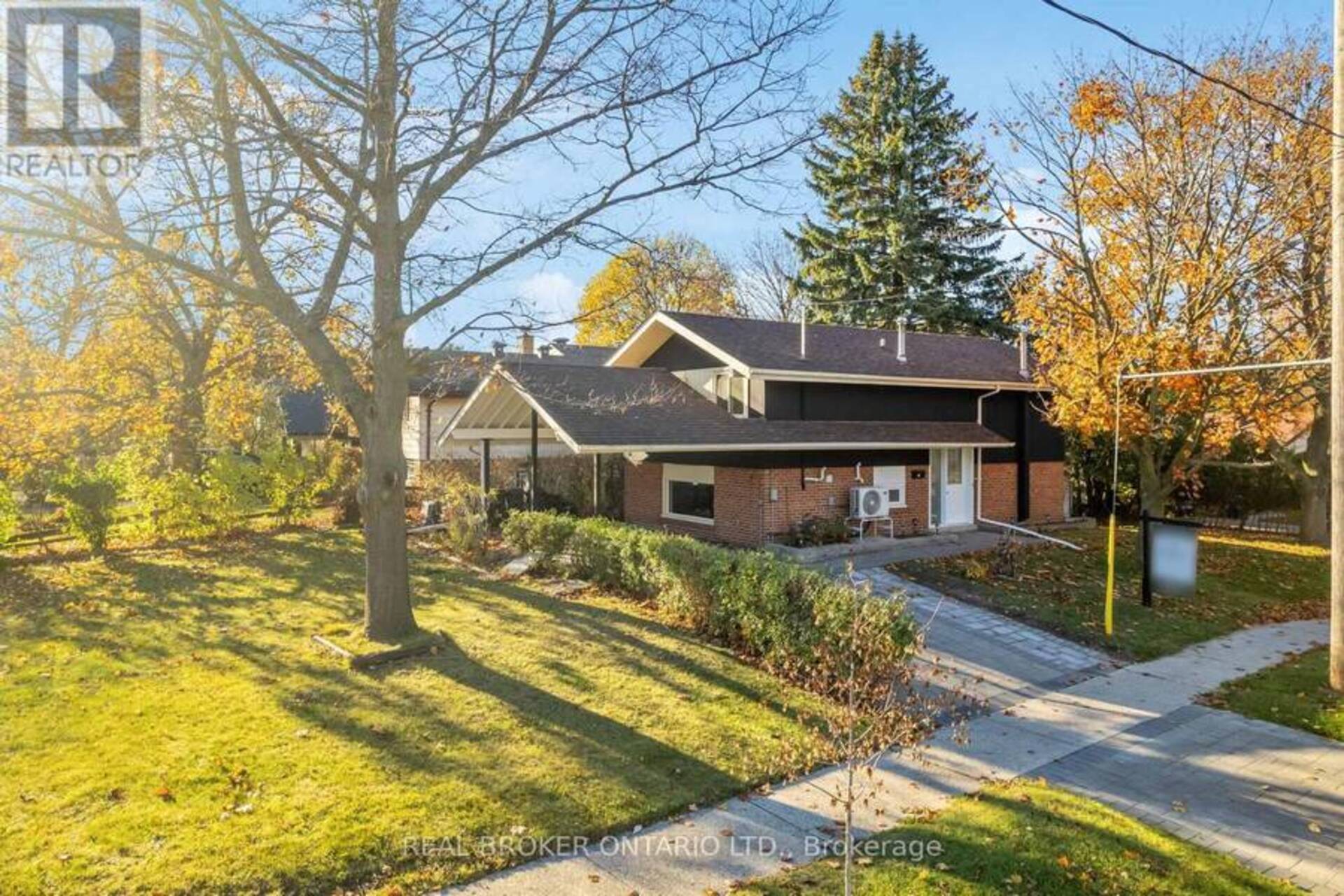 44 LADYSBRIDGE DRIVE Toronto