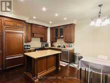 TH 33 - 25 GREENVIEW AVENUE Toronto