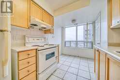 1515 - 8 HILLCREST AVENUE Toronto