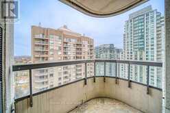 1515 - 8 HILLCREST AVENUE Toronto