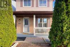 869 ATTERSLEY DRIVE Oshawa