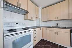 908 - 100 LEEWARD GLENWAY Toronto