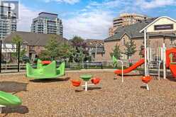 612 - 9 NORTHERN HEIGHTS DRIVE Richmond Hill