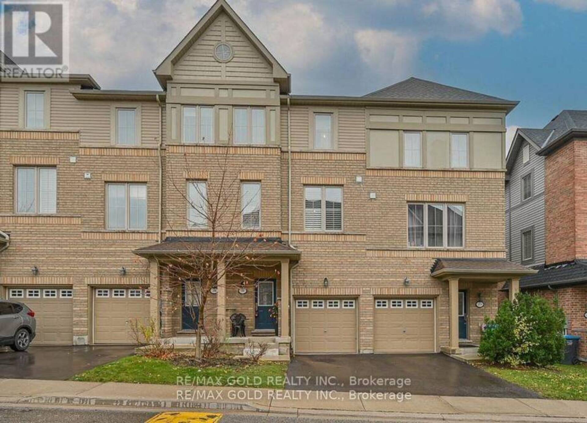 31 BERGAMONT ROAD Brampton