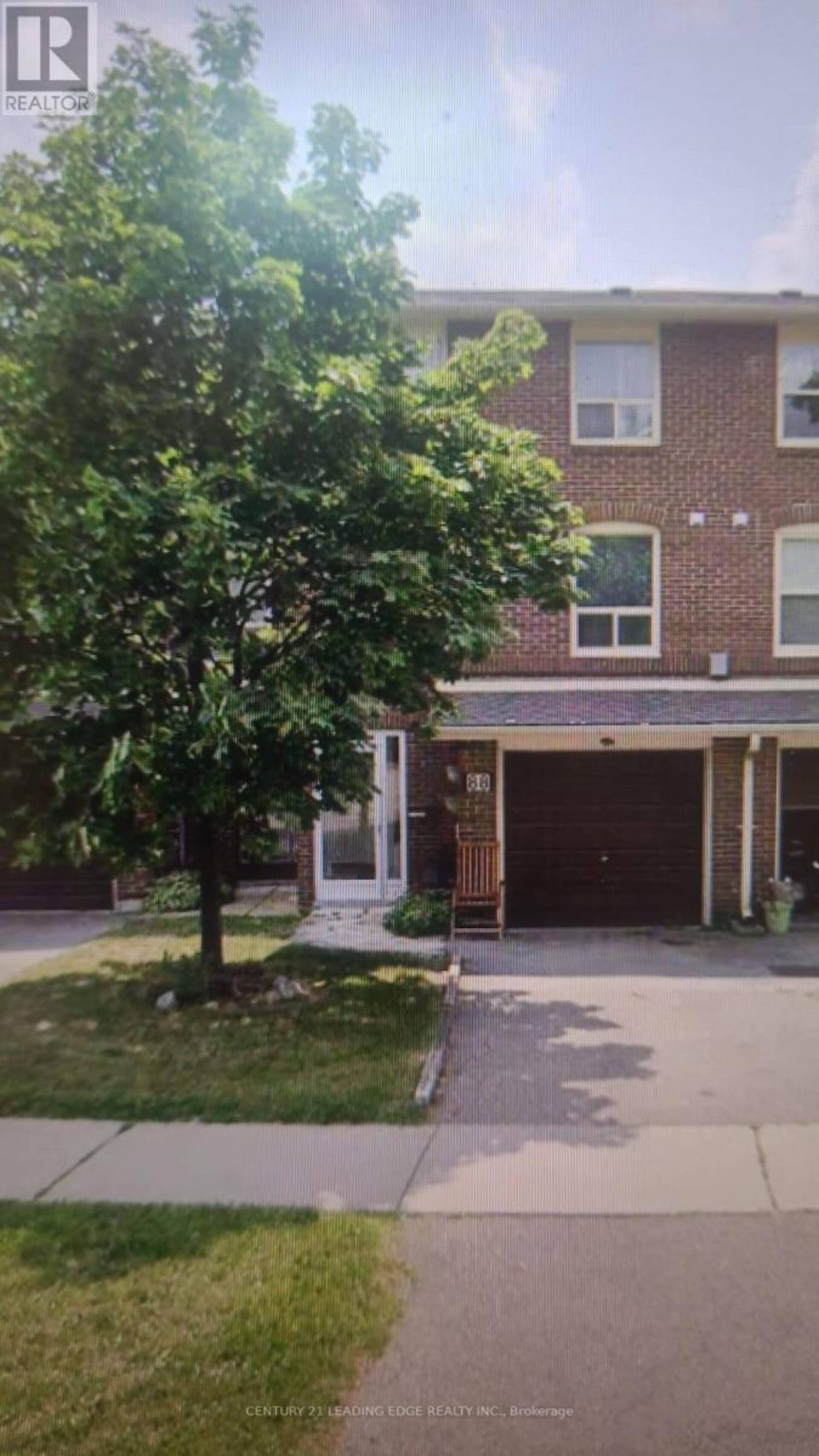 27 - 88 EDENBOROUGH DRIVE Brampton