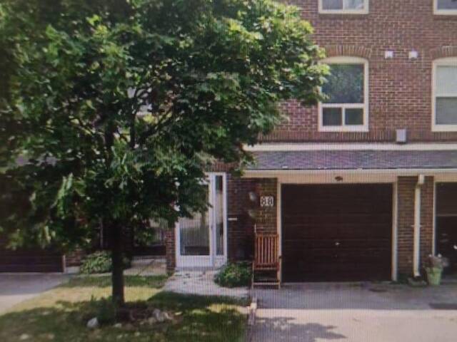 27 - 88 EDENBOROUGH DRIVE Brampton Ontario