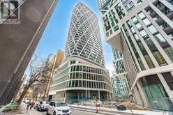 2220 - 230 SIMCOE STREET Toronto