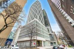 2220 - 230 SIMCOE STREET Toronto