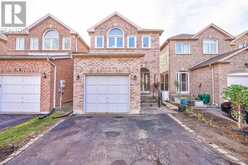 29 KENBOROUGH COURT Markham