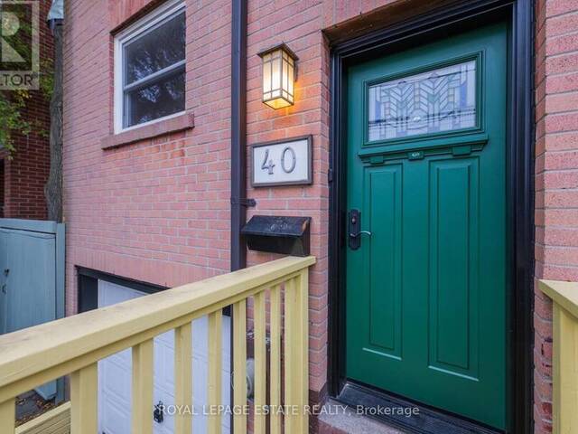 40 POULETT STREET Toronto Ontario