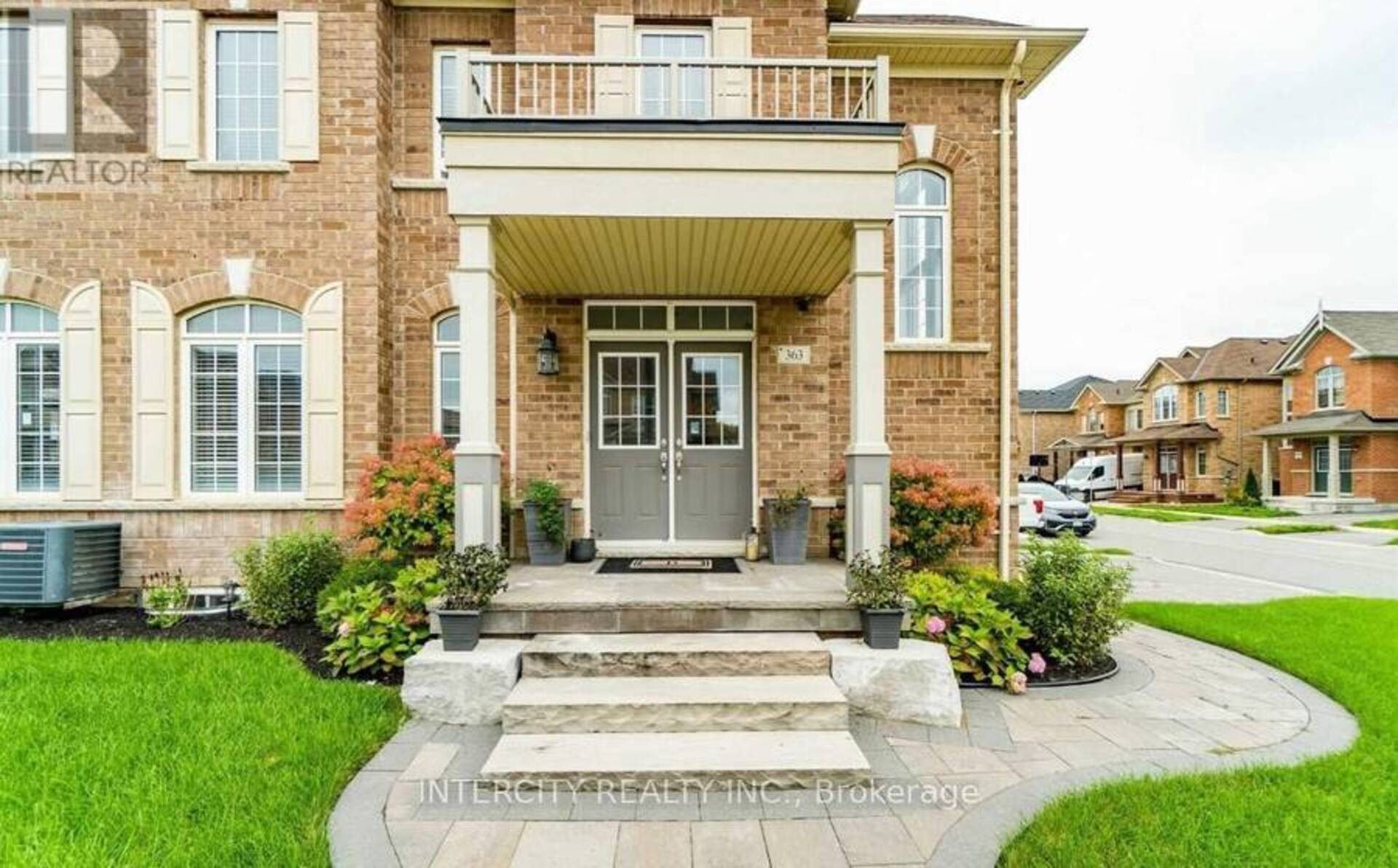 363 ROBERT PARKINSON DRIVE Brampton