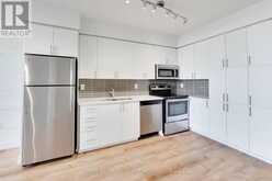 641 - 830 LAWRENCE AVENUE W Toronto