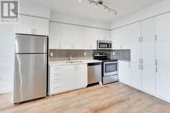 641 - 830 LAWRENCE AVENUE W Toronto