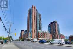 641 - 830 LAWRENCE AVENUE W Toronto