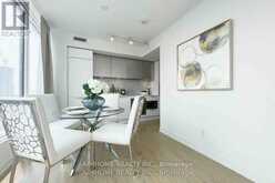 2812 - 85 WOOD STREET Toronto