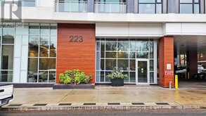 710 - 223 ST CLAIR AVENUE W Toronto