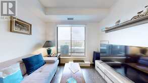 710 - 223 ST CLAIR AVENUE W Toronto