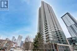 806 - 15 FORT YORK BOULEVARD Toronto