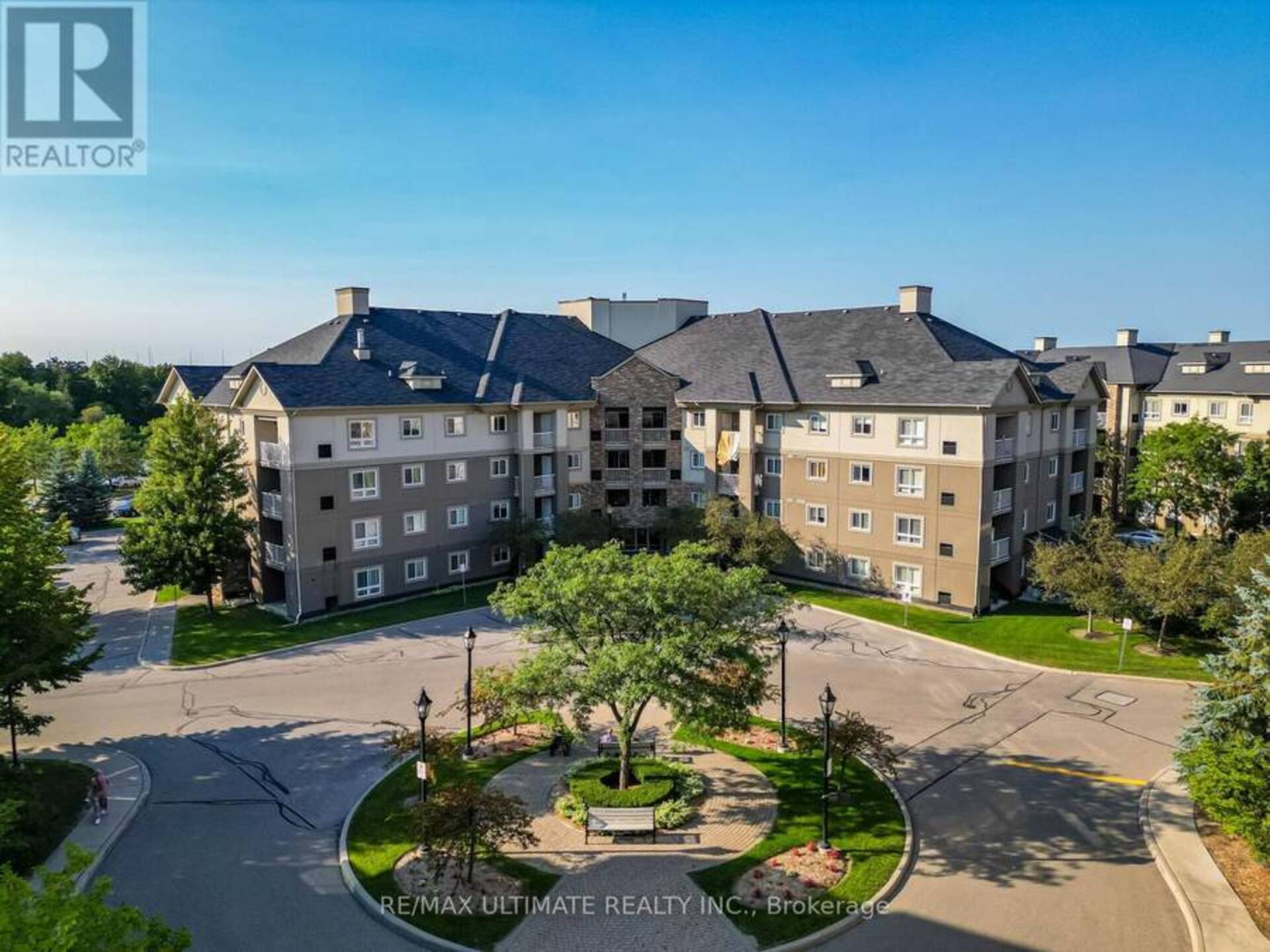 3301 - 4 DAYSPRING CIRCLE Brampton