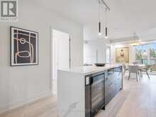 8 MANOR ROAD W Toronto