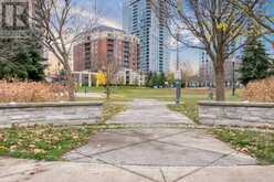 812 - 5 EVERSON DRIVE Toronto