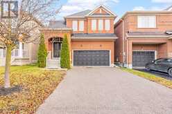 11 CHAMBERSBURG WAY Whitchurch-Stouffville