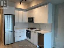 509 - 195 MCCAUL STREET Toronto