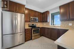 805 - 9255 JANE STREET Vaughan