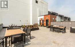 218 - 95 DUNDAS STREET W Oakville