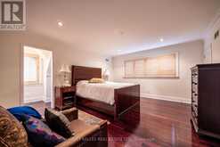 6 VERSAILLES COURT Toronto