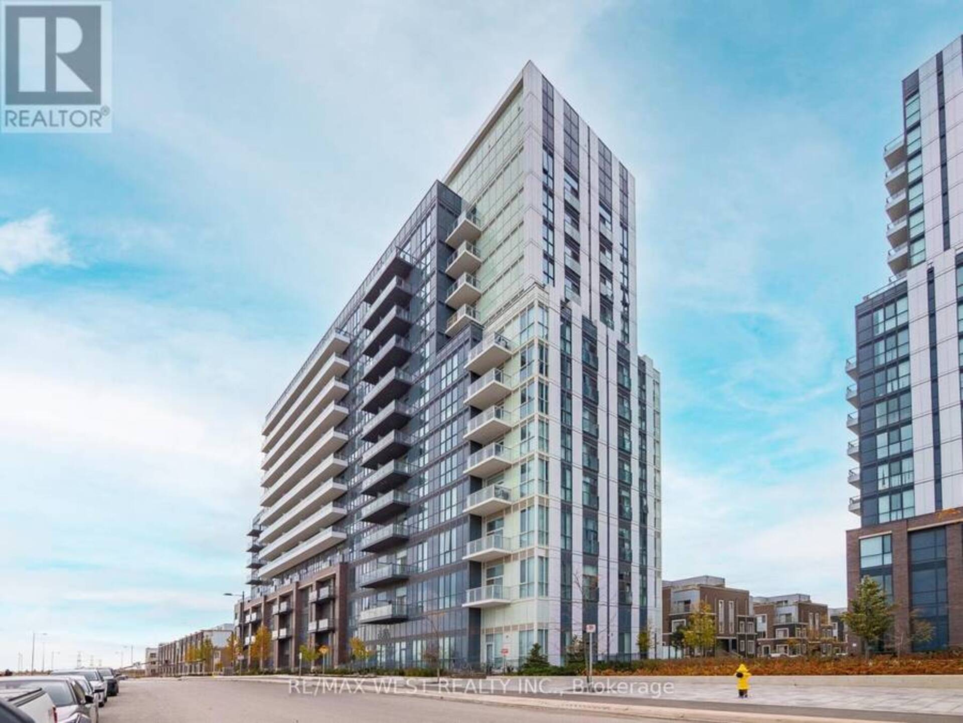 1112 - 60 HONEYCRISP CRESCENT Vaughan