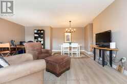 301 - 61 RICHVIEW ROAD Toronto