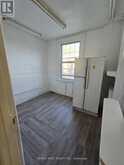 2ND FLR - 949 ST CLAIR AVENUE W Toronto