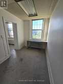 2ND FLR - 949 ST CLAIR AVENUE W Toronto