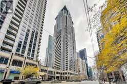 304 - 761 BAY STREET Toronto