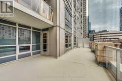 304 - 761 BAY STREET Toronto