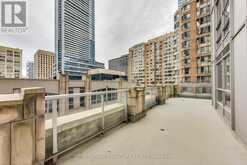 304 - 761 BAY STREET Toronto